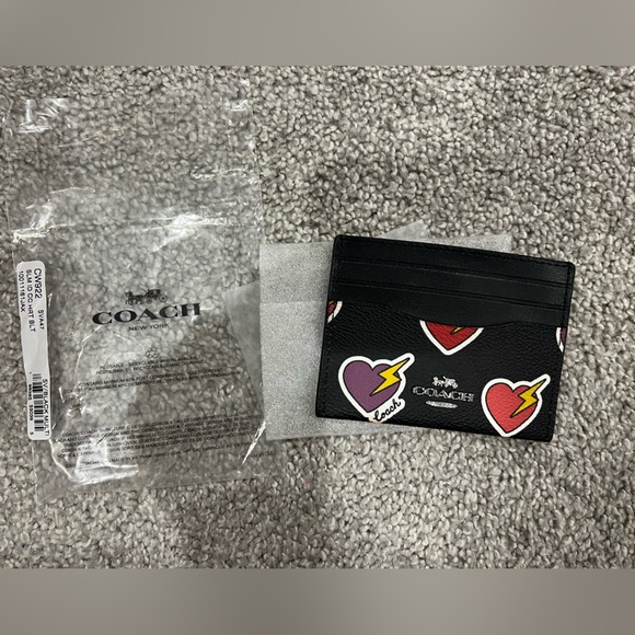 Coach Women's Slim Id Card Case with Heart Bolt Print - Picture 5 of 5